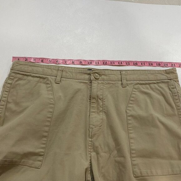 Oakley Regular Fit Cargo Shorts Men’s 40 – Khaki Utility Outdoor Work Shorts - Picture 4 of 10